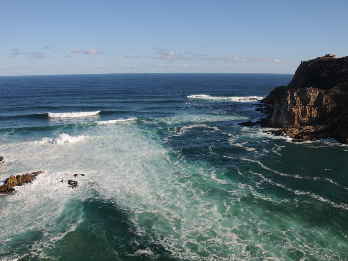 Blick von den Klippen der Knysna Heads auf den Indischen Ozean an der Garden Route