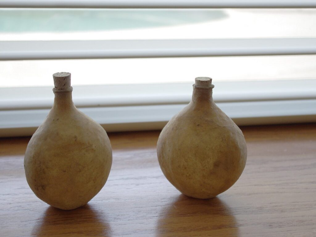 Camelskin Perfume Bottles from Kannauj UP India IMGP1352